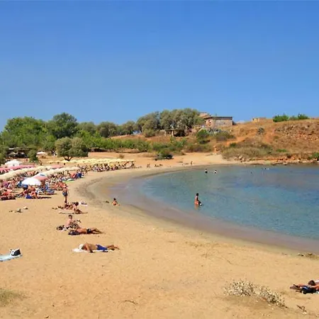 فيلة Chania Olive كاتو ذاراتسو